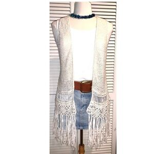 Love by Design Crochet fringe Ivory Sweater Vest XL
